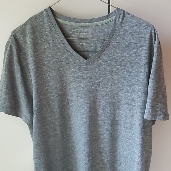🎊SALE🎊 BANANA REPUBLIC "The Vintage T" Sz M - Picture 3 of 4
